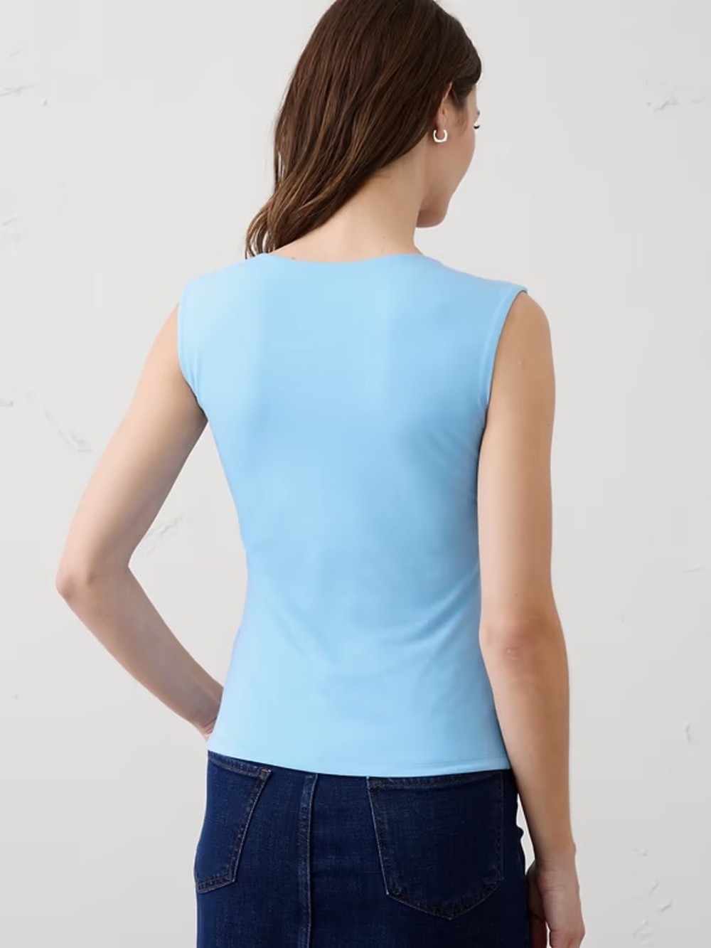 Banana republic soft stretch scoop neck top